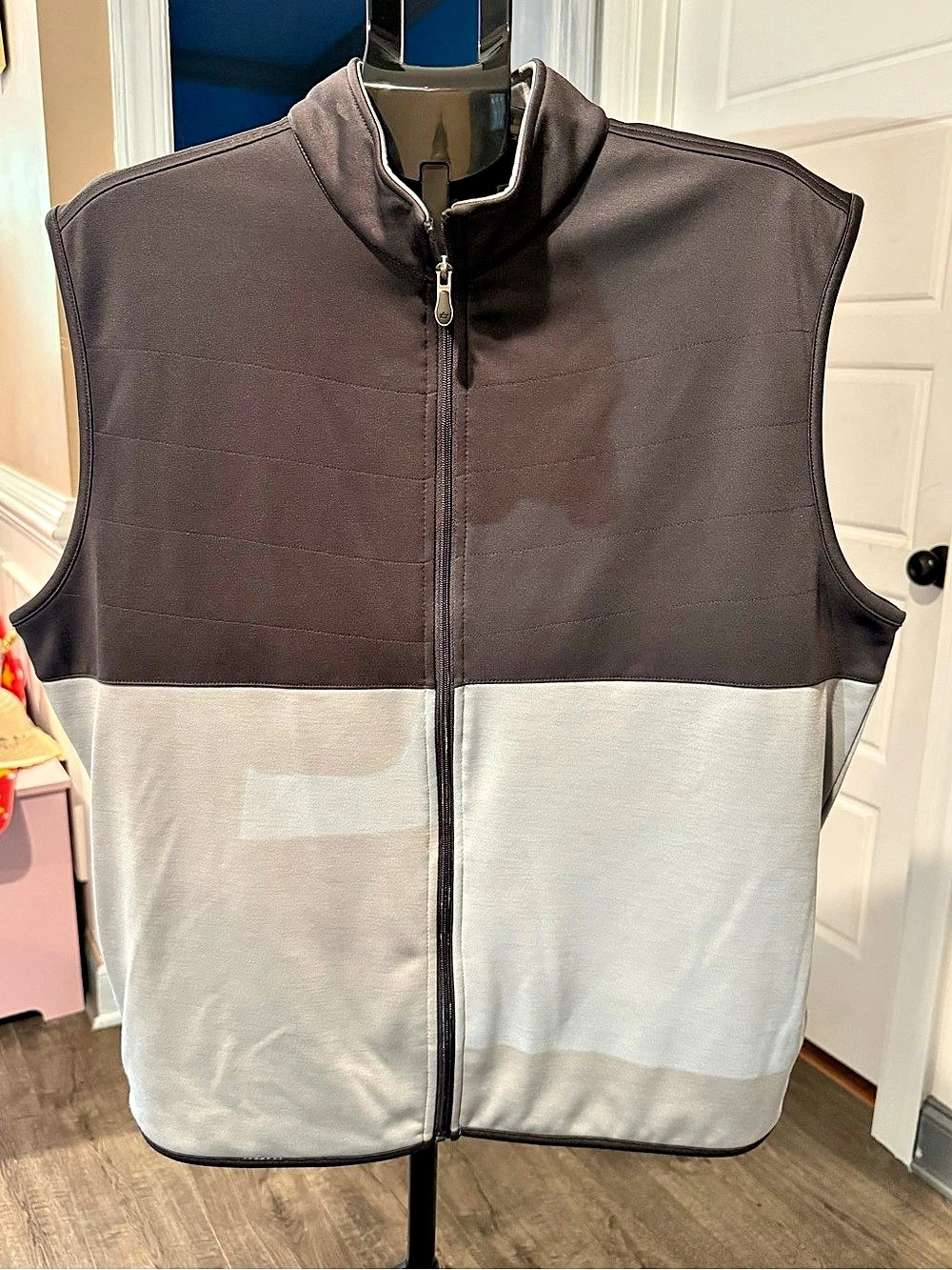 bolle golf men’s gray two tone full zip vest